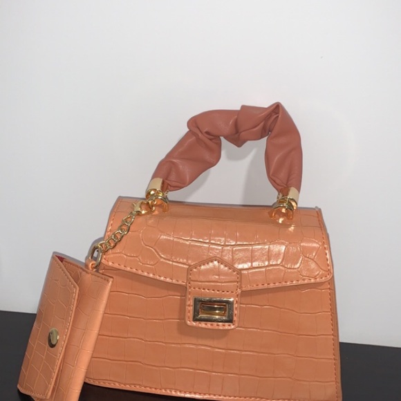 👑Egyptian Princess Handbag👑 - Picture 9 of 9